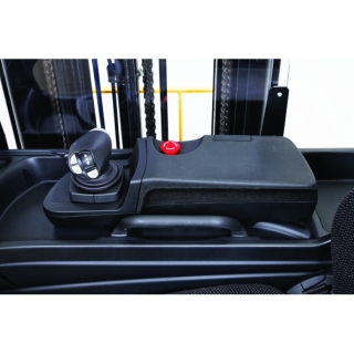 R1.4-2.5 立式電動堆高機 R1.4-2.5 立式電動堆高機